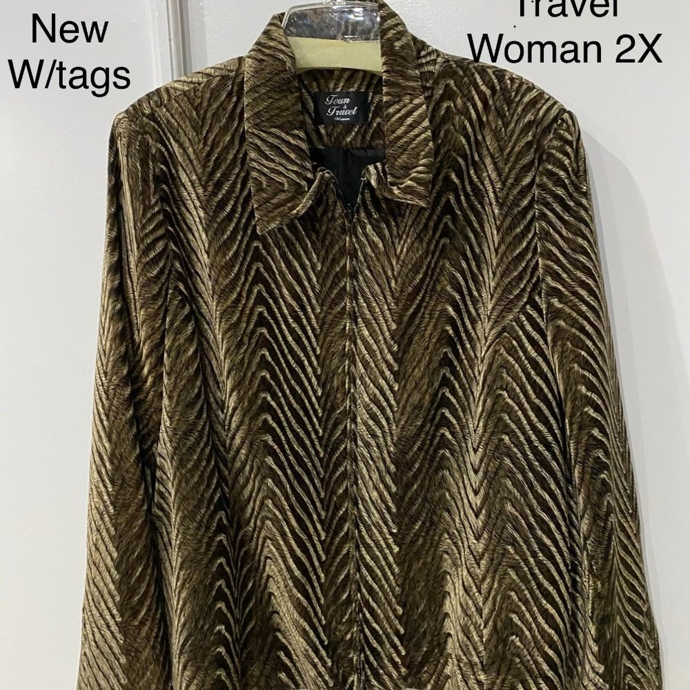 Town & Travel Zip Front Chinchilla Look Animal Print Jacket! Size 2X